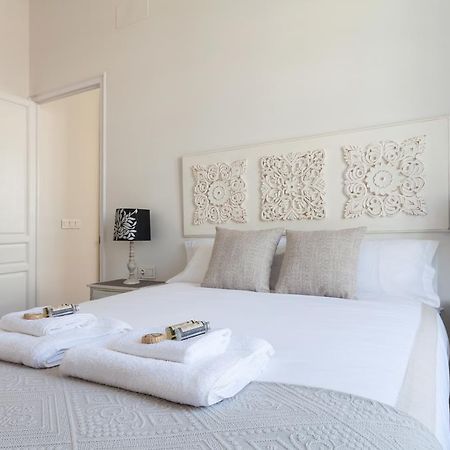 Stunning Boutique - Space Maison Apartments 세비야 외부 사진