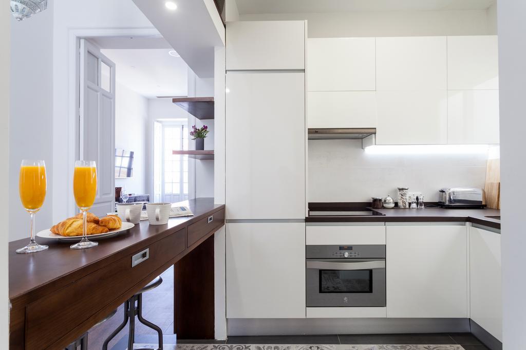 Stunning Boutique - Space Maison Apartments 세비야 외부 사진
