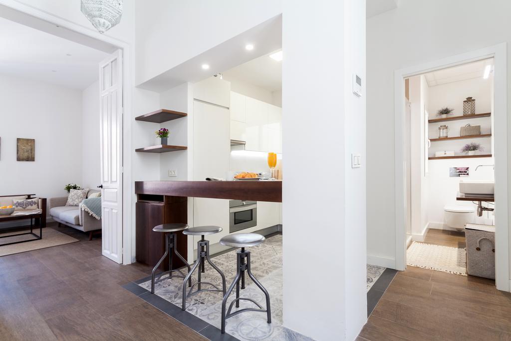 Stunning Boutique - Space Maison Apartments 세비야 외부 사진